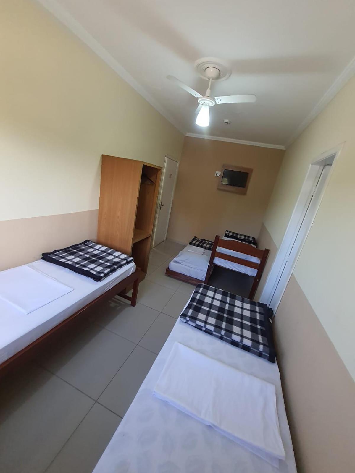 Hotel Pousada Sao Miguel Arcanjo Aparecida  Pokoj fotografie