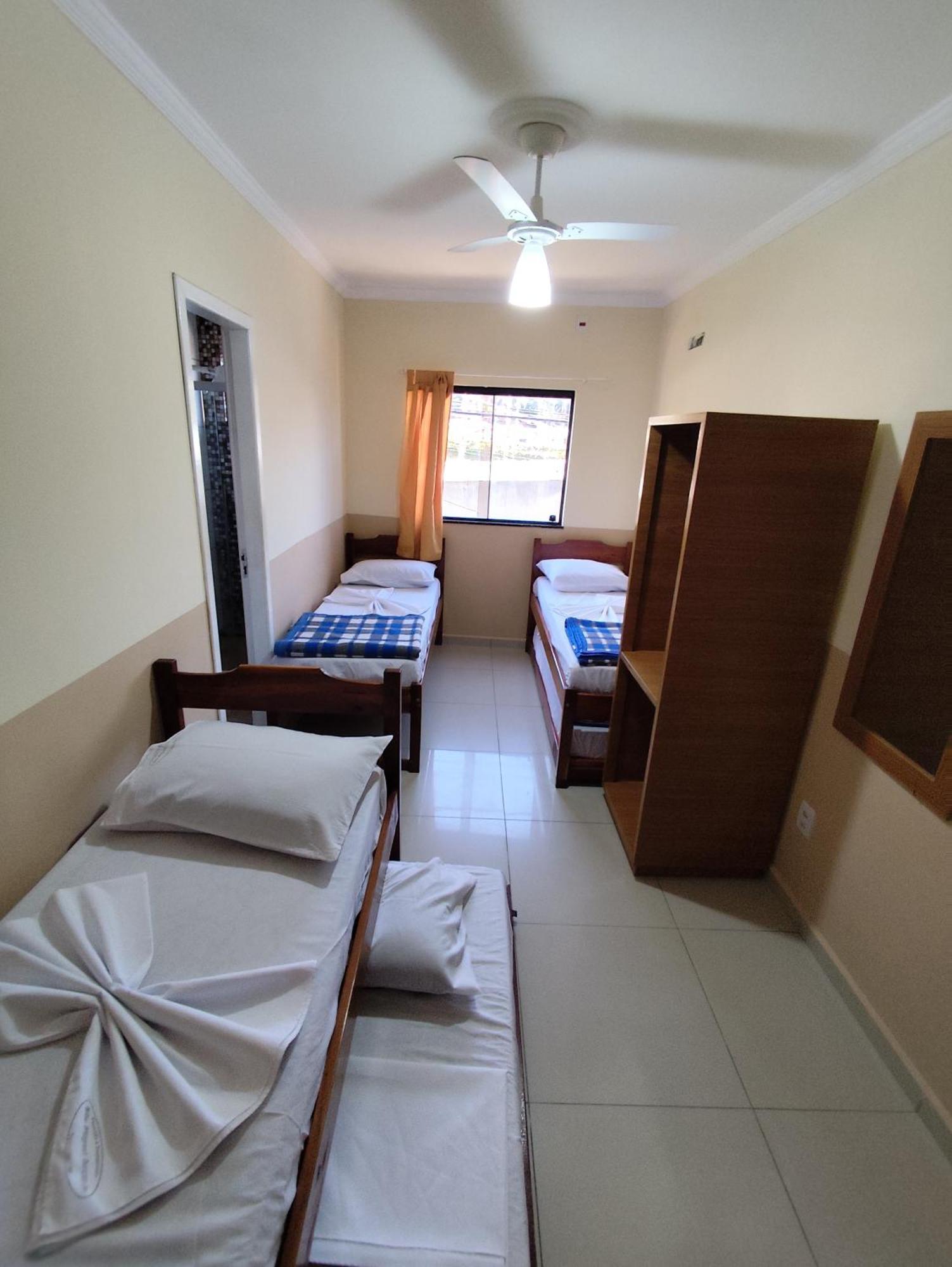 Hotel Pousada Sao Miguel Arcanjo Aparecida  Pokoj fotografie